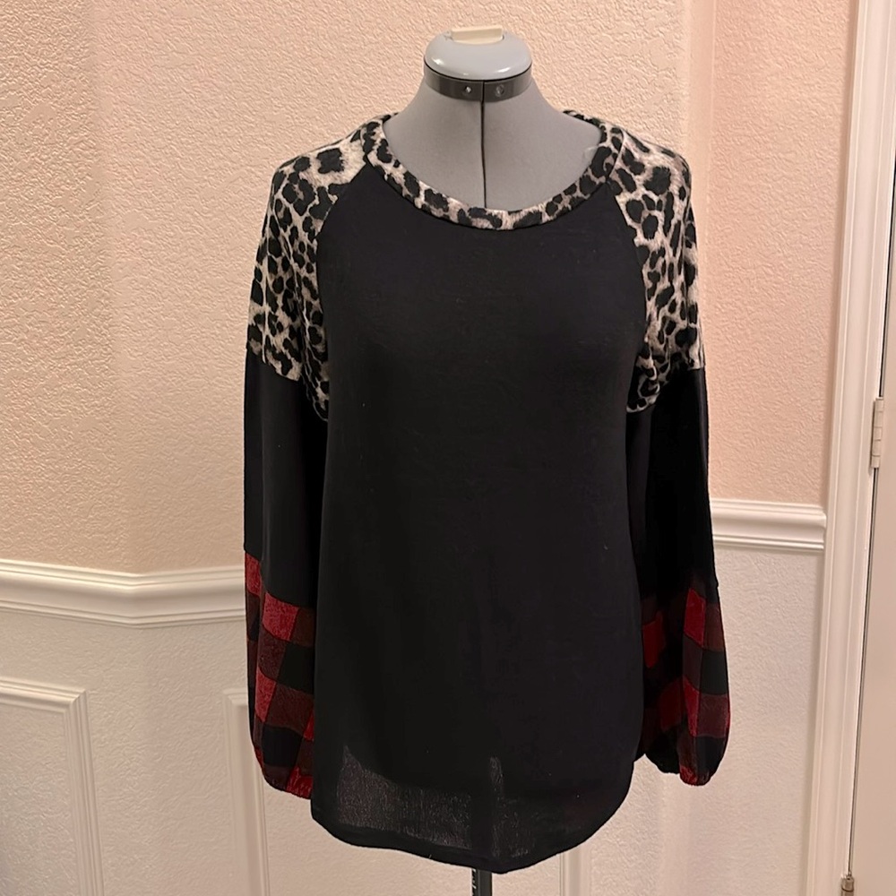 Women’s Vanilla Bay Kaylee Leonard Buffalo Plaid Mixed Print Top